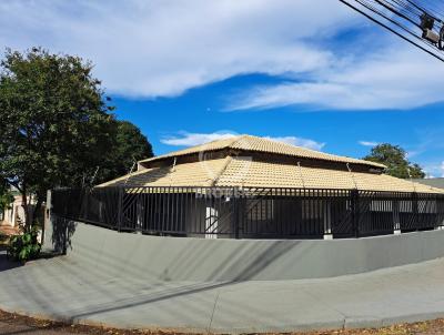Casa para Venda, em Londrina, bairro Conjunto Habitacional Alexandre Urbanas, 3 dormitrios, 2 banheiros, 1 sute, 2 vagas