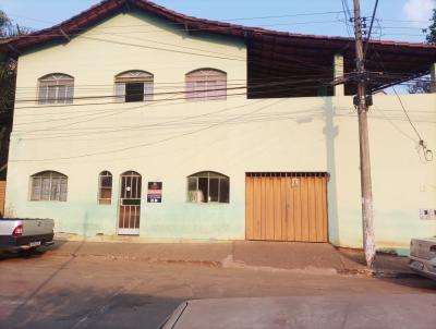 Casa para Venda, em , bairro Centro, 4 dormitrios, 1 banheiro, 2 vagas