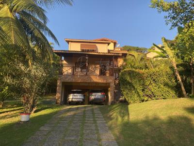 Casa para Venda, em Salvador, bairro Pituaçu, 6 dormitórios, 5 banheiros, 1 suíte, 4 vagas