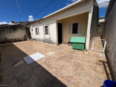 Casas Financiveis para Venda, em Braslia, bairro Santa Maria, 4 dormitrios, 2 banheiros, 3 vagas