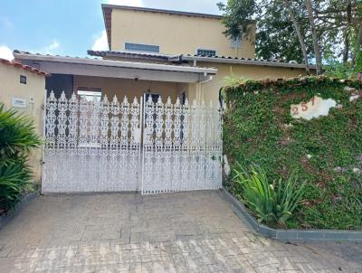 Casa para Venda, em Mogi das Cruzes, bairro Jardim Rodeio, 4 dormitrios, 1 banheiro, 3 sutes, 2 vagas