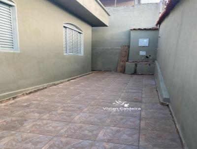 Casa para Locao, em Itajub, bairro Santa Luzia, 2 dormitrios, 1 banheiro, 1 vaga
