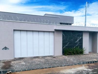 Casa para Venda, em Uberlndia, bairro Novo Mundo, 3 dormitrios, 1 banheiro, 1 sute, 2 vagas