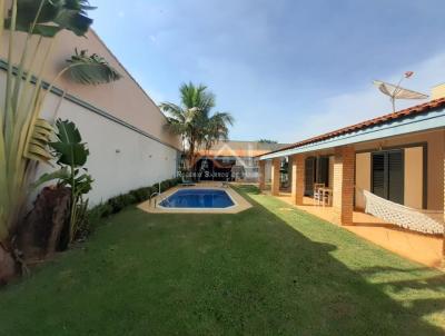 Casa para Venda, em Itapetininga, bairro Jardim Colombo, 3 dormitrios, 4 banheiros, 1 sute, 2 vagas