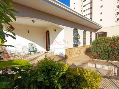Casa para Venda, em Presidente Prudente, bairro Parque do Povo, 3 dormitrios, 3 banheiros, 1 sute, 5 vagas