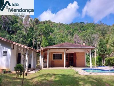 Casa para Venda, em Juquitiba, bairro Centro, 2 dormitrios, 2 banheiros, 1 sute