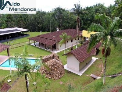 Casa para Venda, em Juquitiba, bairro Centro, 4 dormitrios, 4 banheiros, 3 sutes