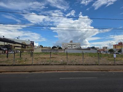 rea para Venda, em Uberlndia, bairro Santa Mnica
