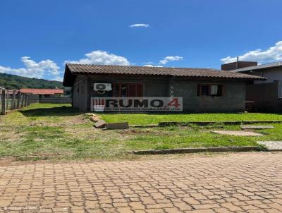 Casa para Venda, em Trs Coroas, bairro Centro, 3 dormitrios, 2 banheiros