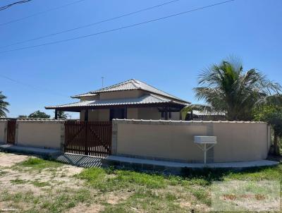 Casa para Venda, em Araruama, bairro Praia Seca, 2 dormitrios, 2 banheiros, 1 sute, 4 vagas