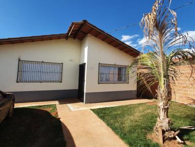 Casa para Venda, em Lucas do Rio Verde, bairro Bairro Vida Nova II, 2 dormitrios, 1 banheiro