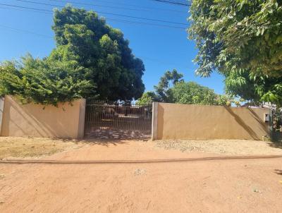 Casa para Venda, em Lucas do Rio Verde, bairro Bairro Veneza, 2 dormitrios, 1 banheiro