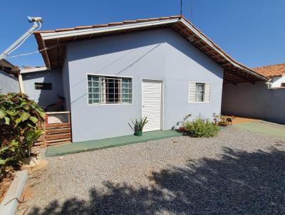 Casa para Venda, em Lucas do Rio Verde, bairro Bairro Parque das Americas, 3 dormitrios, 2 banheiros, 1 vaga