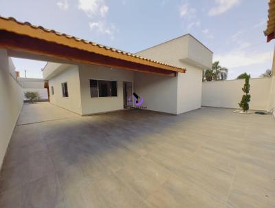 Casa para Venda, em Itanham, bairro Bopiranga, 3 dormitrios, 2 banheiros, 2 sutes, 4 vagas