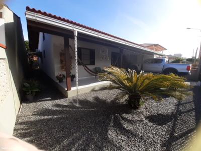 Casa para Venda, em Barra Velha, bairro CENTRO, 2 dormitrios, 2 banheiros, 1 sute, 2 vagas