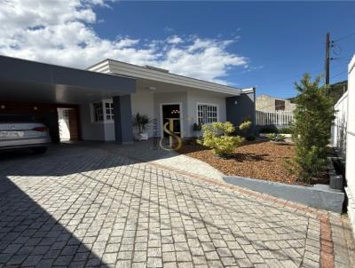 Casa para Venda, em Joinville, bairro Saguau, 2 dormitrios, 2 banheiros, 1 sute, 3 vagas