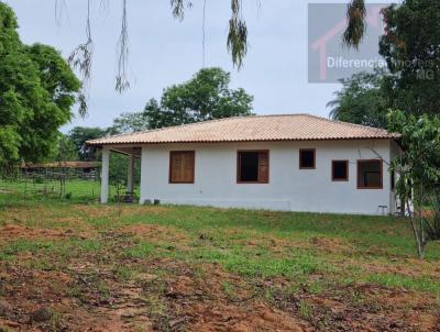 Fazenda para Venda, em Cachoeira da Prata, bairro rea Rural, 5 dormitrios, 2 banheiros