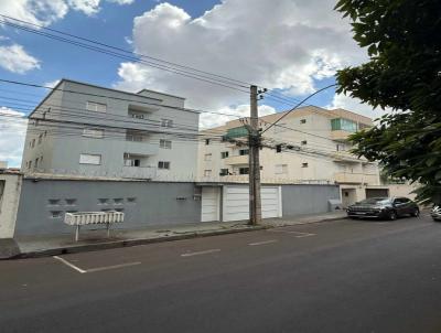Apartamento para Venda, em Uberlndia, bairro Santa Mnica, 2 dormitrios, 1 banheiro, 1 vaga