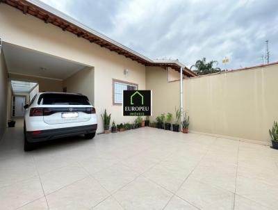 Casa para Venda, em Mongaguá, bairro Jardim Aguapeu, 3 dormitórios, 3 banheiros, 1 suíte, 3 vagas