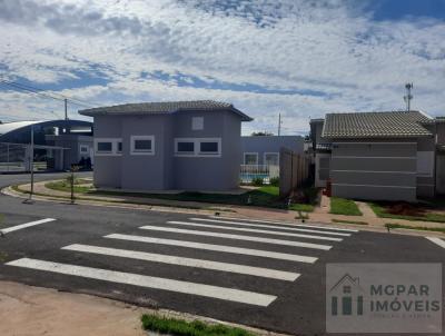Casas 3 e 4 Quartos para Locao, em Presidente Prudente, bairro Ecoville, 3 dormitrios, 1 banheiro, 1 sute, 2 vagas