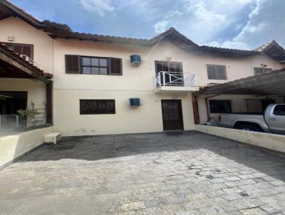 Casa em Condomnio para Locao, em , bairro Jardim Barbacena, 3 dormitrios, 3 banheiros, 3 vagas