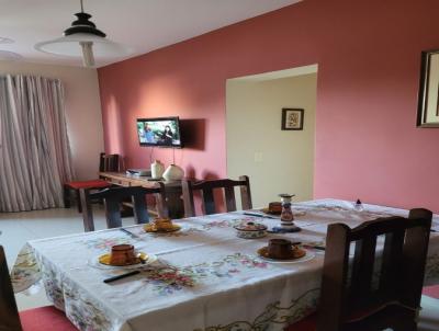 Apartamento para Venda, em Cabo Frio, bairro Centro, 3 dormitórios, 2 banheiros, 1 vaga