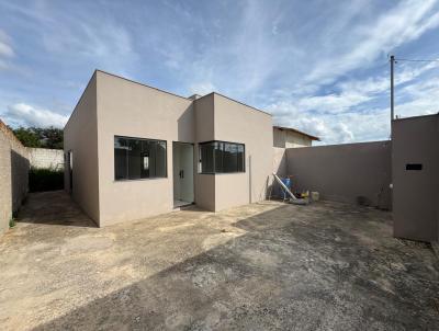Casa para Venda, em , bairro Jardins, 3 dormitrios, 1 banheiro, 1 sute, 2 vagas