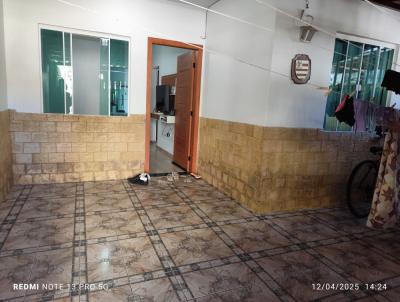 Casa para Venda, em , bairro Novo Visconde, 2 dormitrios, 1 banheiro, 1 vaga