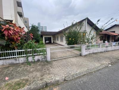Casa para Venda, em Indaial, bairro Tapajs, 4 dormitrios, 2 banheiros, 2 vagas