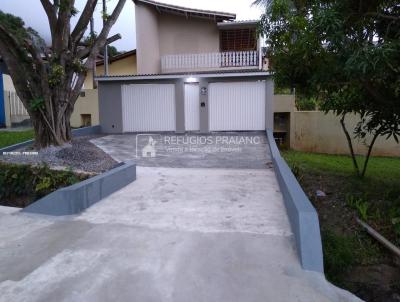 Casa para Venda, em , bairro So Francisco, 4 dormitrios, 4 sutes, 2 vagas