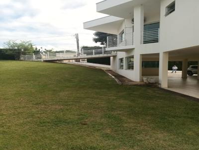 Casa para Locao, em Pindamonhangaba, bairro Village Paineiras, 3 dormitrios, 2 banheiros, 3 sutes, 2 vagas