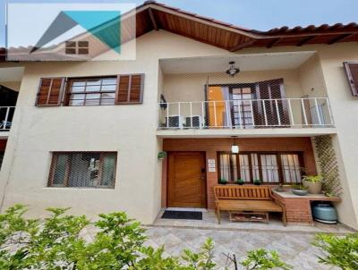 Casa para Venda, em São Paulo, bairro Parque São Domingos, 2 dormitórios, 2 banheiros, 3 vagas
