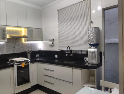 Casa para Venda, em , bairro --, 3 dormitrios, 3 banheiros, 2 sutes, 2 vagas