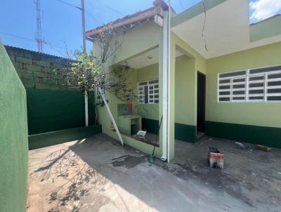 Casa para Locao, em Bragana Paulista, bairro Vl. So Francisco, 3 dormitrios, 1 banheiro, 2 vagas