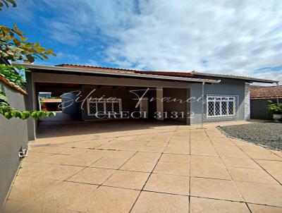 Casa para Venda, em Joinville, bairro Iriri, 3 dormitrios, 2 banheiros, 3 vagas