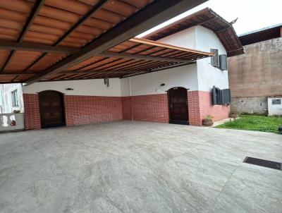 Casa para Venda, em Conselheiro Lafaiete, bairro Queluz, 5 dormitrios, 2 banheiros, 4 vagas