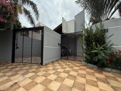 Casa para Venda, em Marília, bairro Jardim Acapulco, 4 dormitórios, 1 banheiro, 2 suítes, 3 vagas
