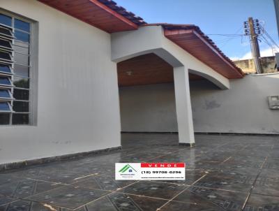 Casa para Venda, em Presidente Prudente, bairro Conjunto Habitacional Ana Jacinta, 3 dormitórios, 2 banheiros, 1 vaga