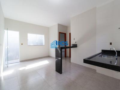 Casa para Venda, em Uberlndia, bairro Shopping Park, 2 dormitrios, 2 banheiros, 1 sute, 1 vaga