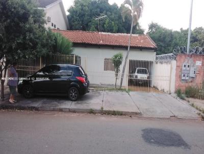 Casa para Venda, em Goinia, bairro JARDINS LISBOA, 4 dormitrios, 1 sute, 5 vagas
