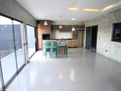 Casa para Locação, em Foz do Iguaçu, bairro Três Lagoas, 2 dormitórios, 2 banheiros, 1 suíte, 4 vagas