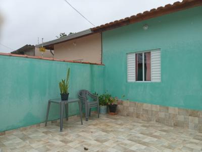 Casa para Venda, em Itanhaém, bairro Tupy, 2 dormitórios, 1 banheiro, 1 suíte, 1 vaga