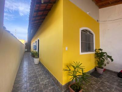 Casa para Venda, em Itanhaém, bairro Cabuçu, 3 dormitórios, 2 banheiros, 4 vagas