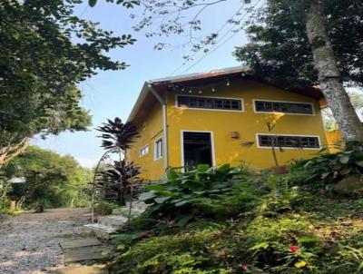 Casa para Venda, em Florianópolis, bairro Ponta das Canas, 3 dormitórios, 2 banheiros, 1 vaga