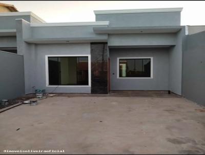 Casa para Venda, em Cascavel, bairro Floresta, 2 dormitrios, 1 banheiro, 2 vagas