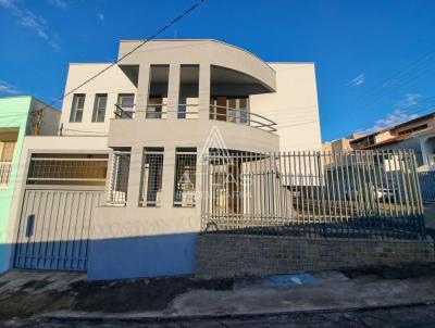 Casa para Locao, em Campo Belo, bairro Centro, 3 dormitrios, 2 banheiros, 1 sute, 1 vaga