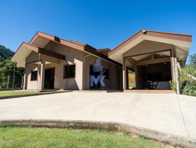Casa para Venda, em Indaial, bairro Encano Central, 2 dormitrios, 2 banheiros, 4 vagas