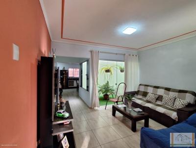 Casa para Venda, em Campo Grande, bairro Vila Santa Luzia, 3 dormitórios, 3 banheiros, 1 suíte, 6 vagas