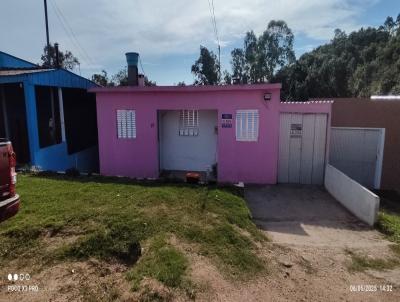 Casa para Locação, em Canguçu, bairro Vila Nova, 2 dormitórios, 1 banheiro, 2 vagas