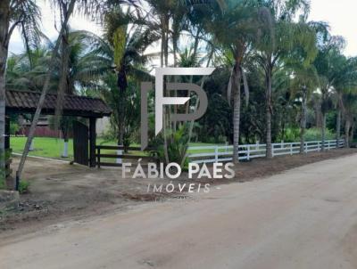Stio para Venda, em Cachoeiras de Macacu, bairro Papucaia, 4 dormitrios, 3 banheiros, 2 sutes, 2 vagas